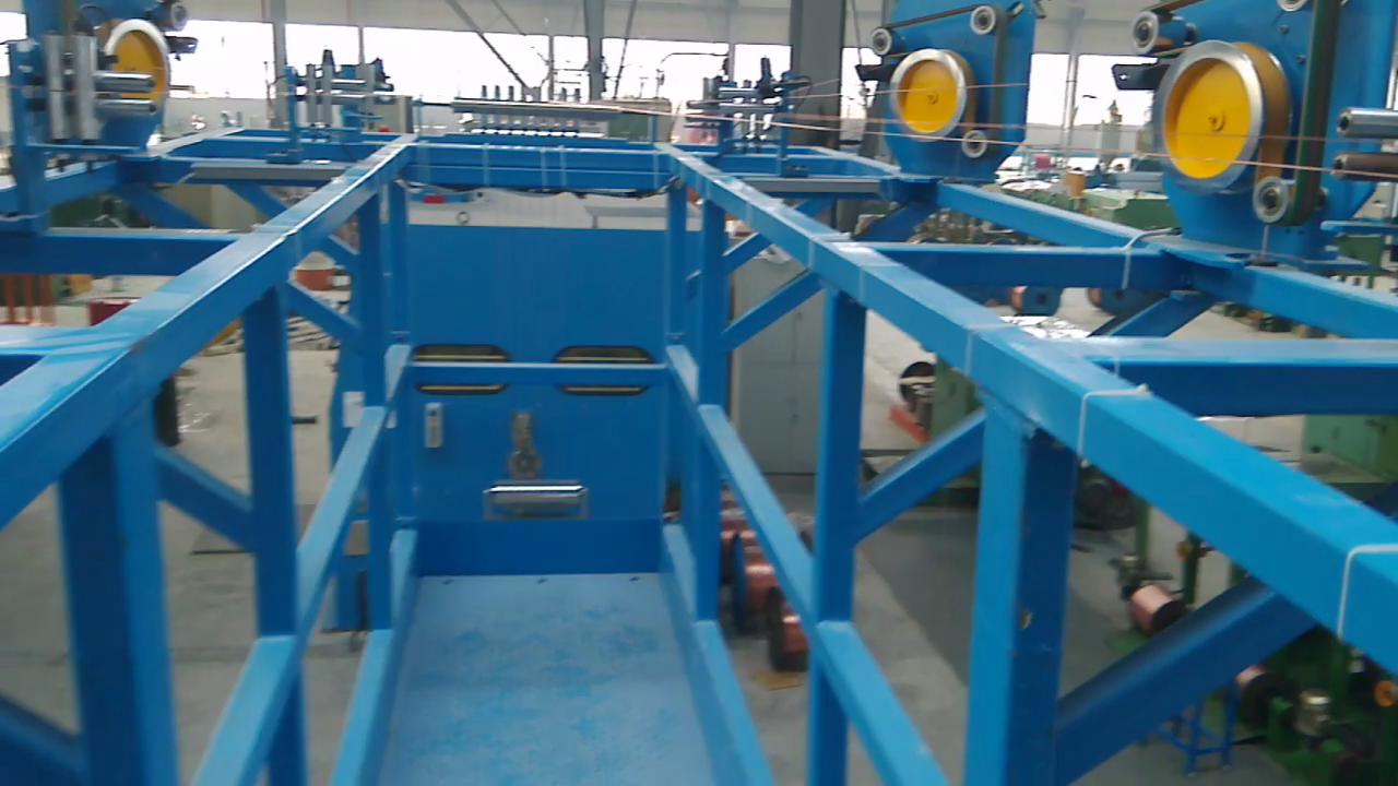 Sky Blue Large Wire Bunching Machine Twister High Speed Extruder Equipment