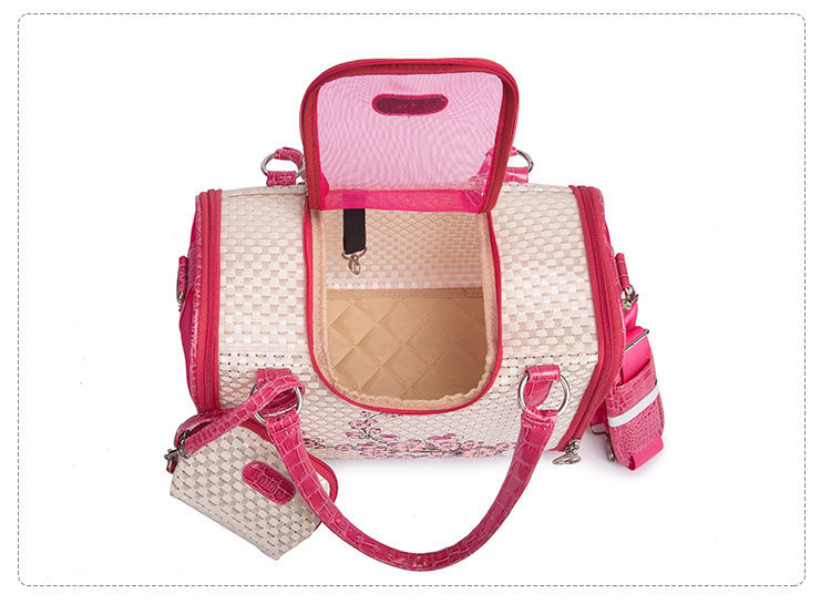 Design Original Dog Bags Flower Engrave PU Leather Pet Carriers