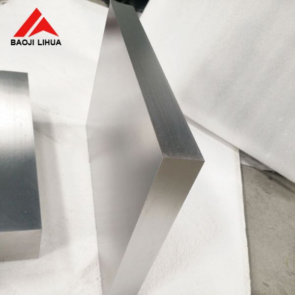GR1 GR2 Pure Titanium Plate Pickling And Sand Blasting Surfaces