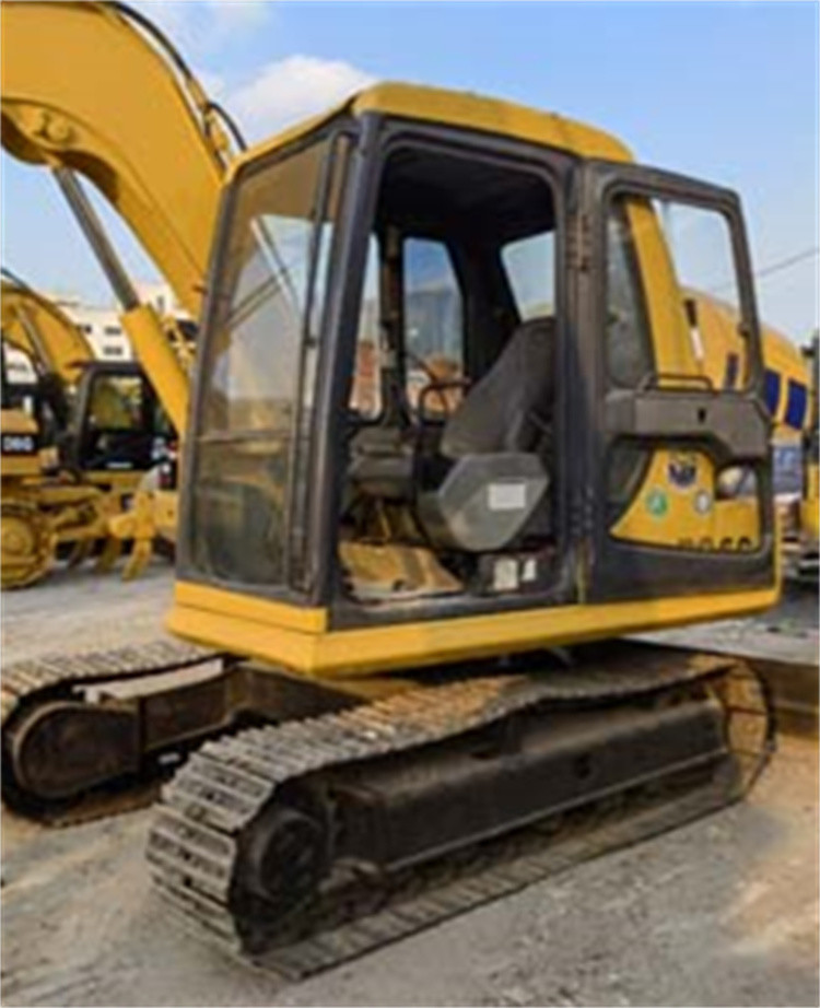 High quality 6.3 tons used Japan imported Komatsu pc 55 MR crawler excavator with lower working hours