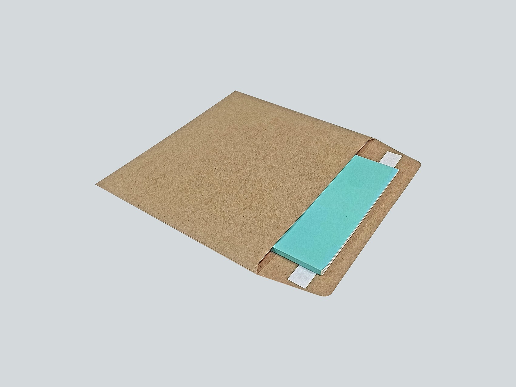 Self Adhesive Ecommerce Bags Pointed Bottom Kraft Paper Courier Bag For Express Delivery