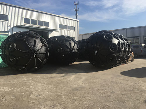 Rubber Floating Pneumatic Fender 80KPa