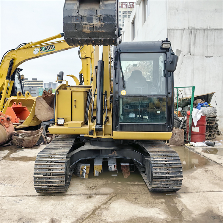 Mini Used CAT 308 Excavator 8 Ton Good Condition Original Hydraulic Valve Made in Japan
