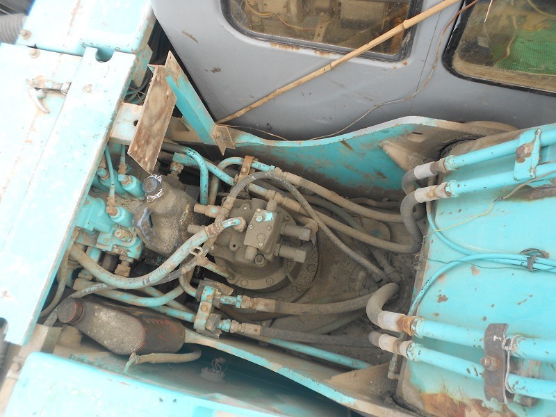 Original Turbo Used Kobelco Excavator SK200 - 6 Earth Moving With Hammer