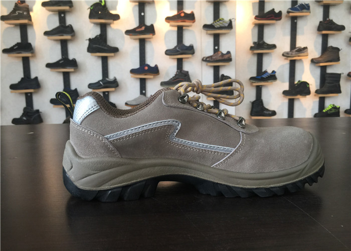 Static Resistant Waterproof Safety Shoes Breathable Mesh Lining For Electrical Industry
