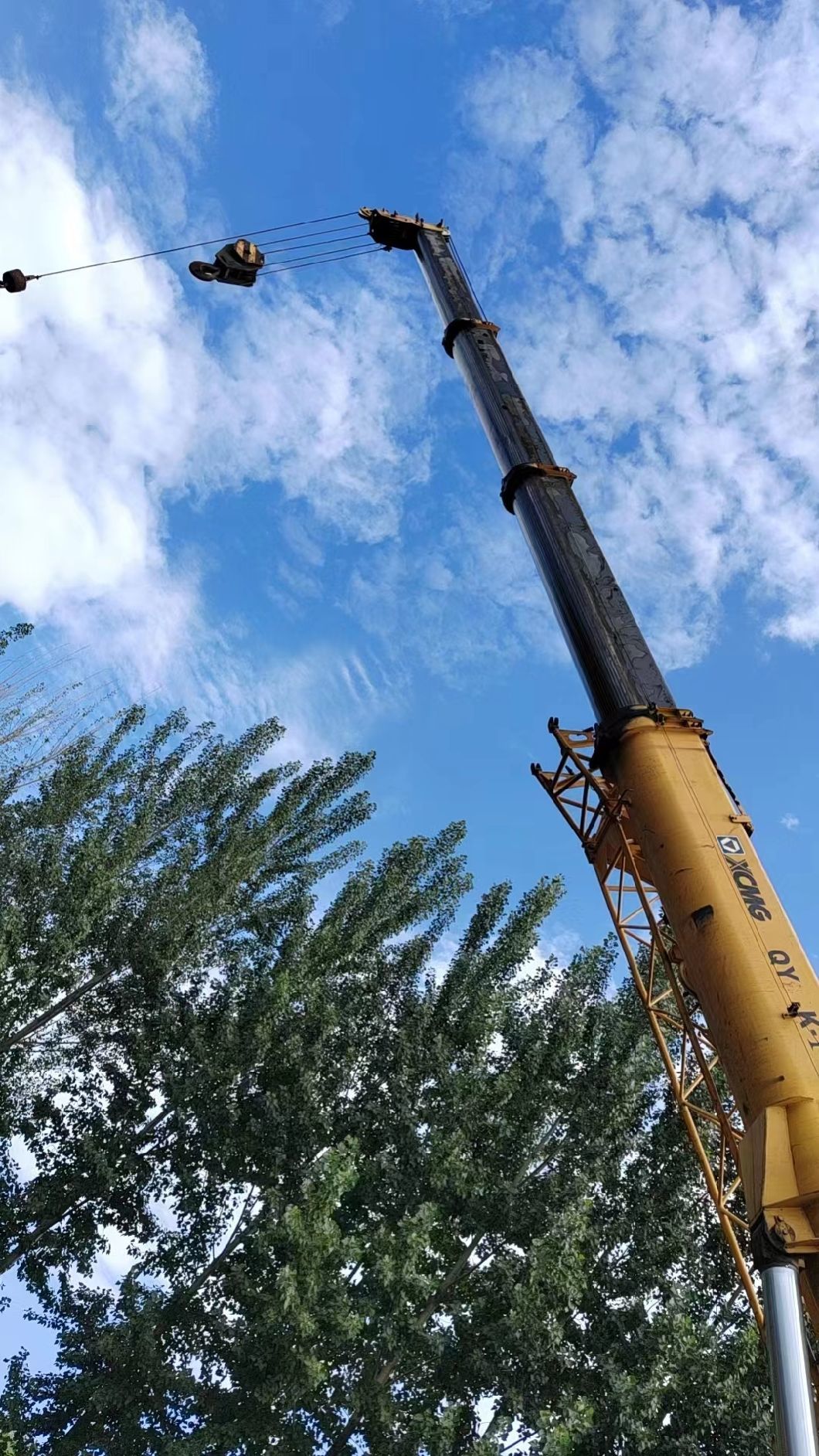 2010 Xg 50t Mobile Crane Used for Sale at Good Original Condition