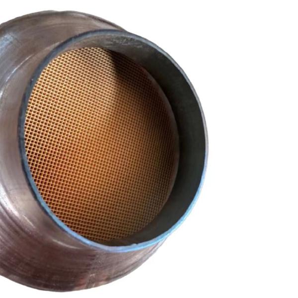 General Purpose Three Way Catalytic Converter Solves Black Smoke With High Standards IX25 IX35