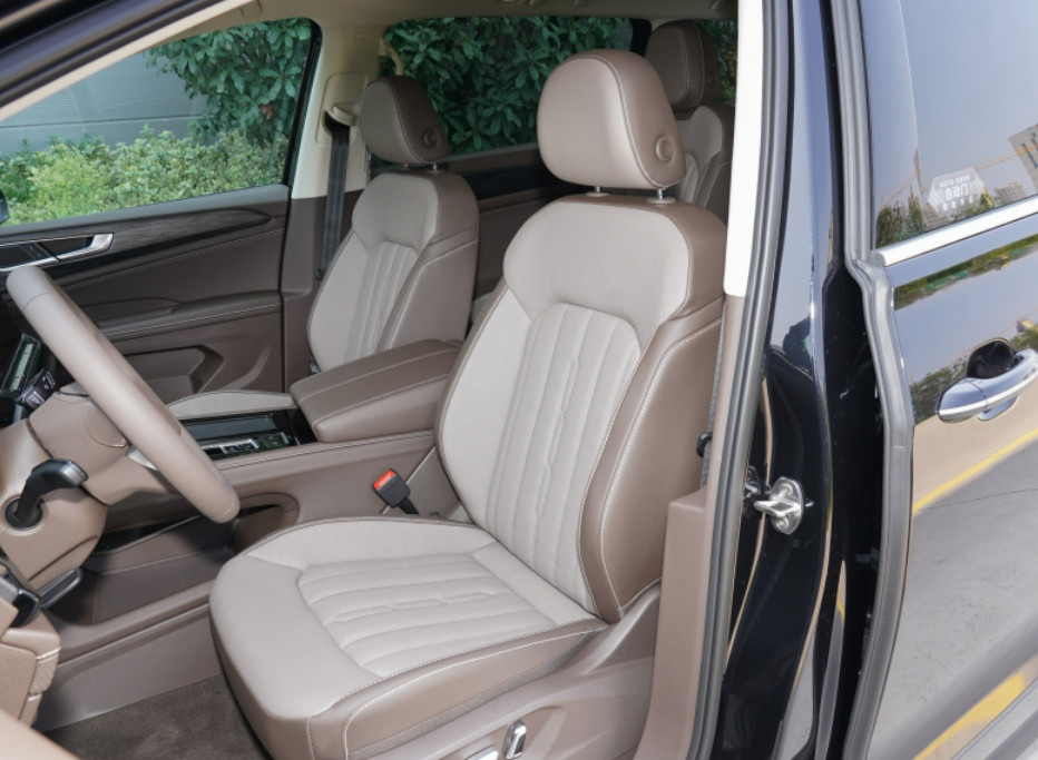 VW VILORAN 2023 380TSI zunchi version 5 Door 7 Seats Large MPV Luxury New Car