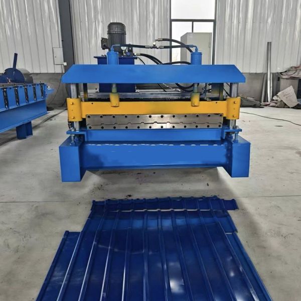 FMS Roof Tile Roll Forming Machine in operation