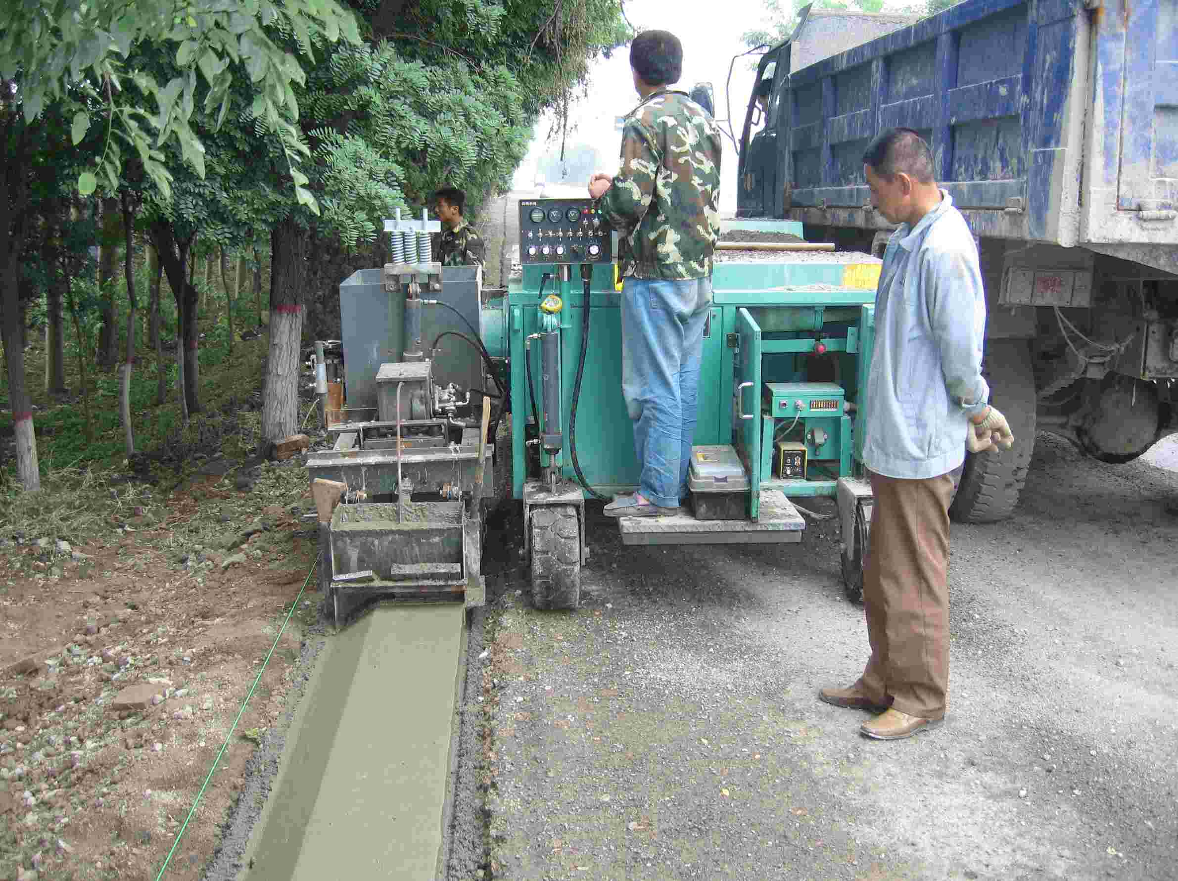 SMC-523 Hydraulic Slipform Paver for Highway Curb Paving 125x50cm
