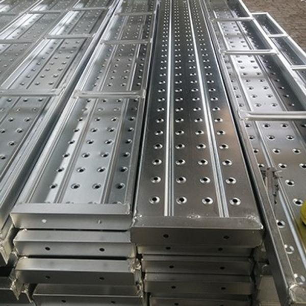 Heavy-Duty Steel Staging Plank for Customized Length in Construction