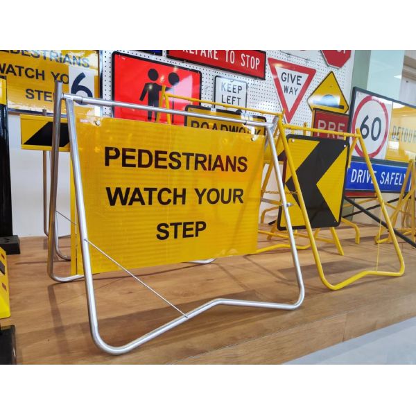 Australian Australia Frame Multi Message Frame Traffic Sign Swing Stand 600X600mm Model – Single Chain OEM Frame for Road Safety