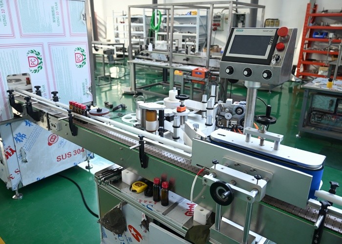 Sterile Vial Filling Line for Ophthalmic Solutions 5-30ml Featuring Laminar Airflow and VHP Compatible Design