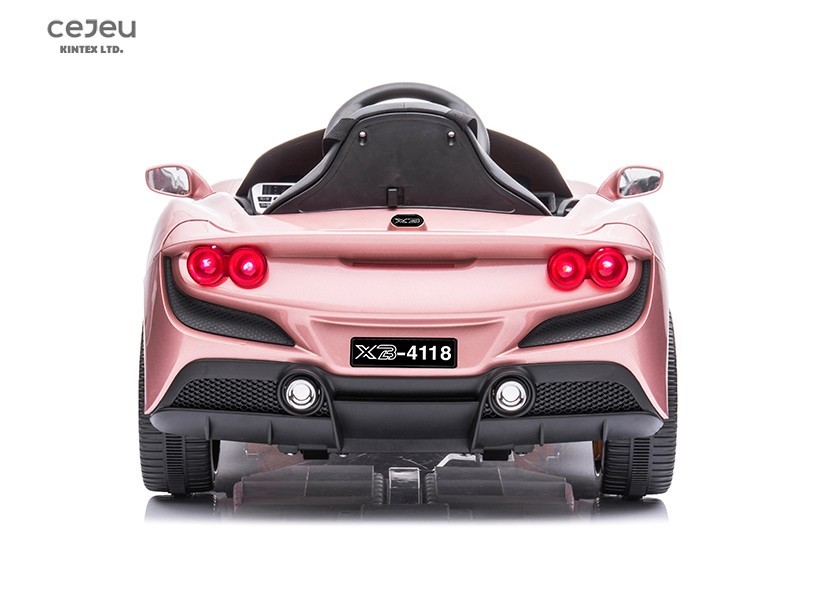 Two Motors Battery Powered Electric Ride On Car With Parental RC