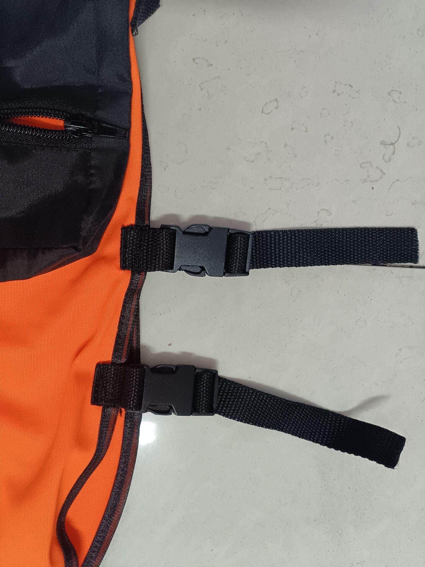 Hi Vis Vest With Pockets Polyester Safety Vest For Highway Airport Traffic