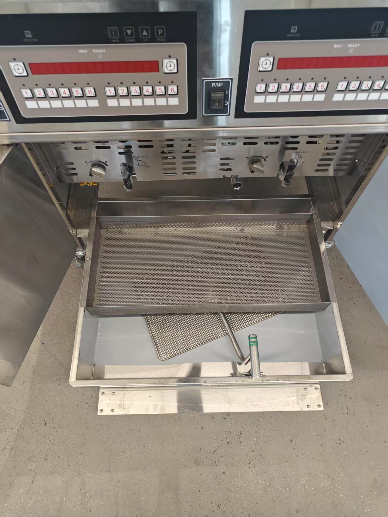 LPG Gas Natural gas Double Tanks Four Baskets Digital Panel gas Chips Open Fryer
