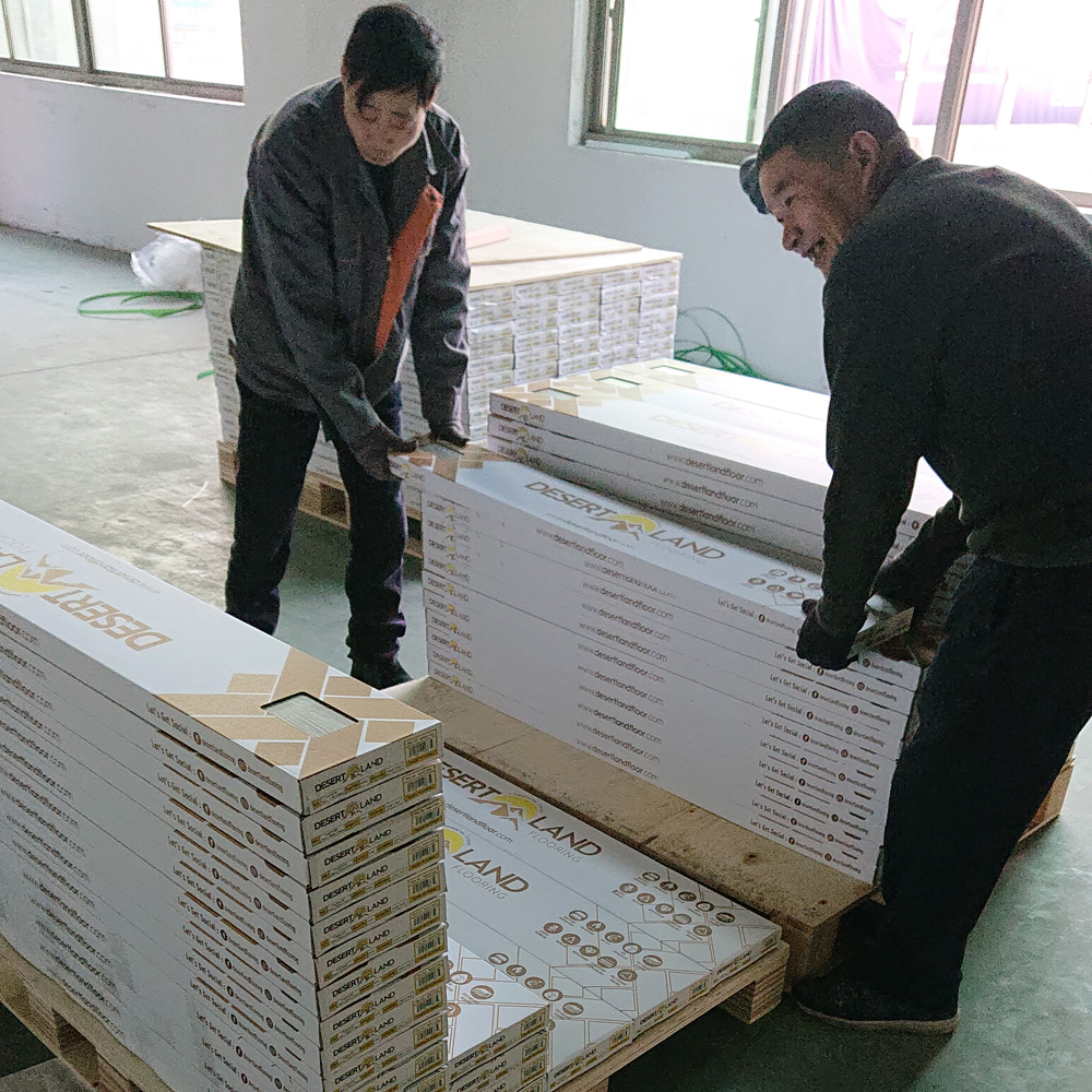 Waterproof Wood Veneer SPC Floor Click Installation Type Vinyl Plank Flooring for Oak