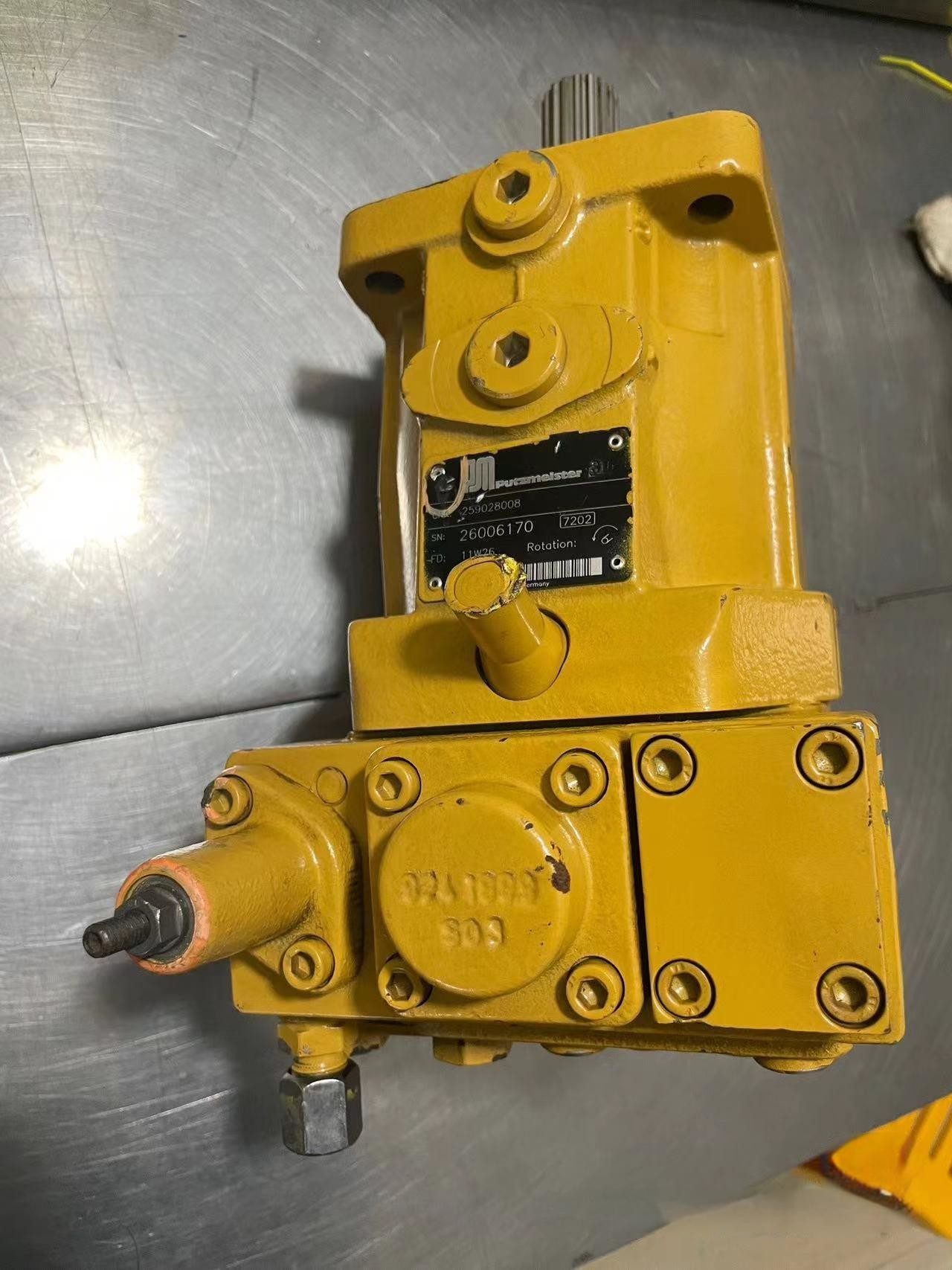 Putzmeister Boom Oil Pump A7V28DR/259028008 For 42m 46m Concrete Pump Truck Using Spare Parts