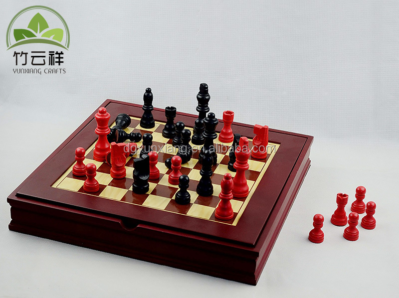 Wooden International chess