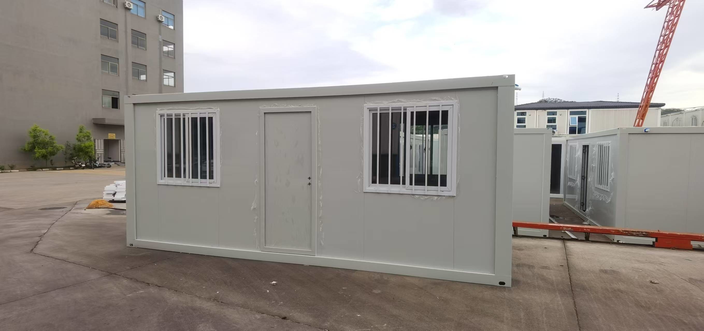 Manufacturer 20ft Prefab House Z Folding Container Prefabricated Mobile Home