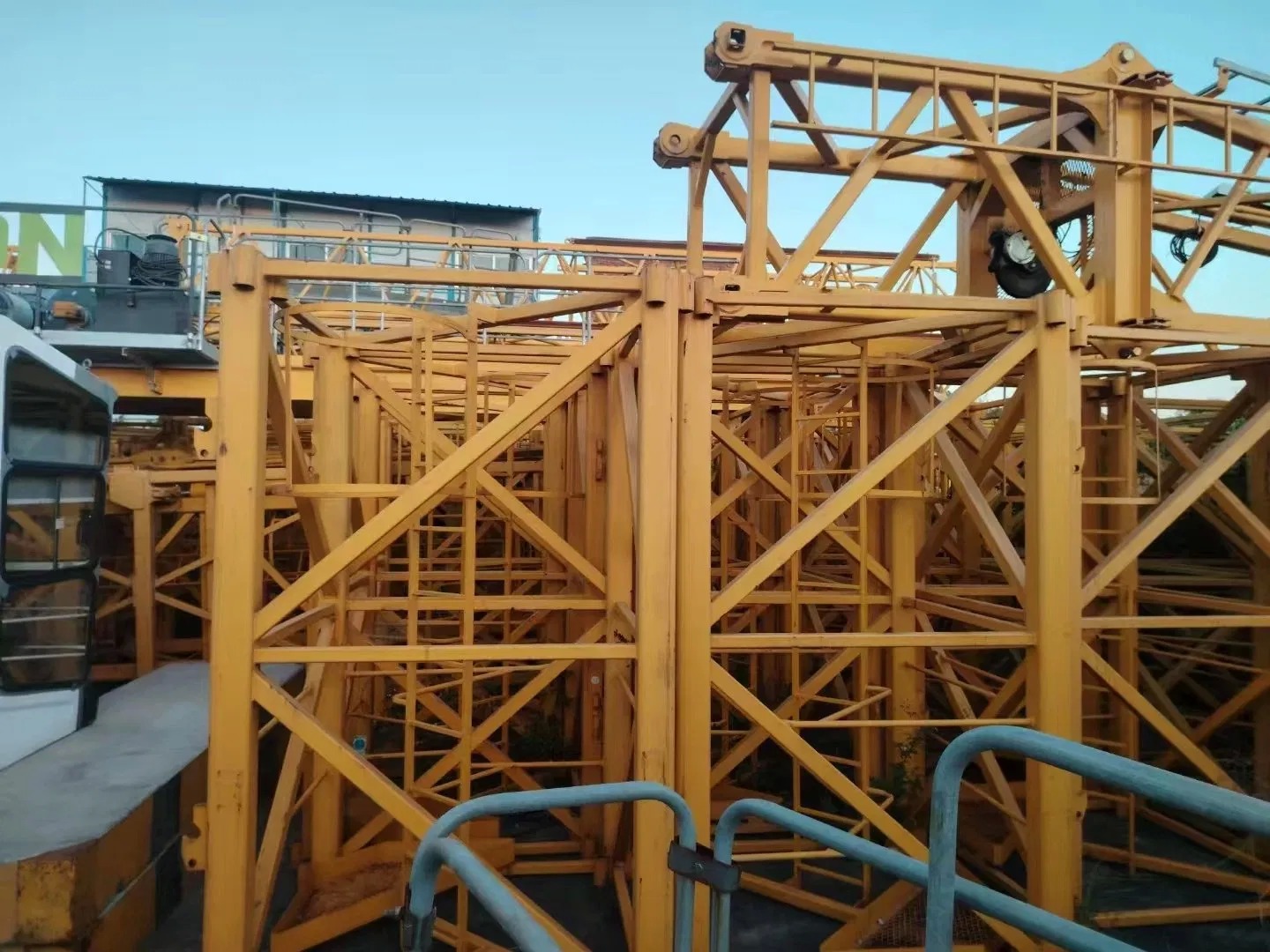 Commercial Construction Projects/Residential Building Used Tower Crane Zoomlion