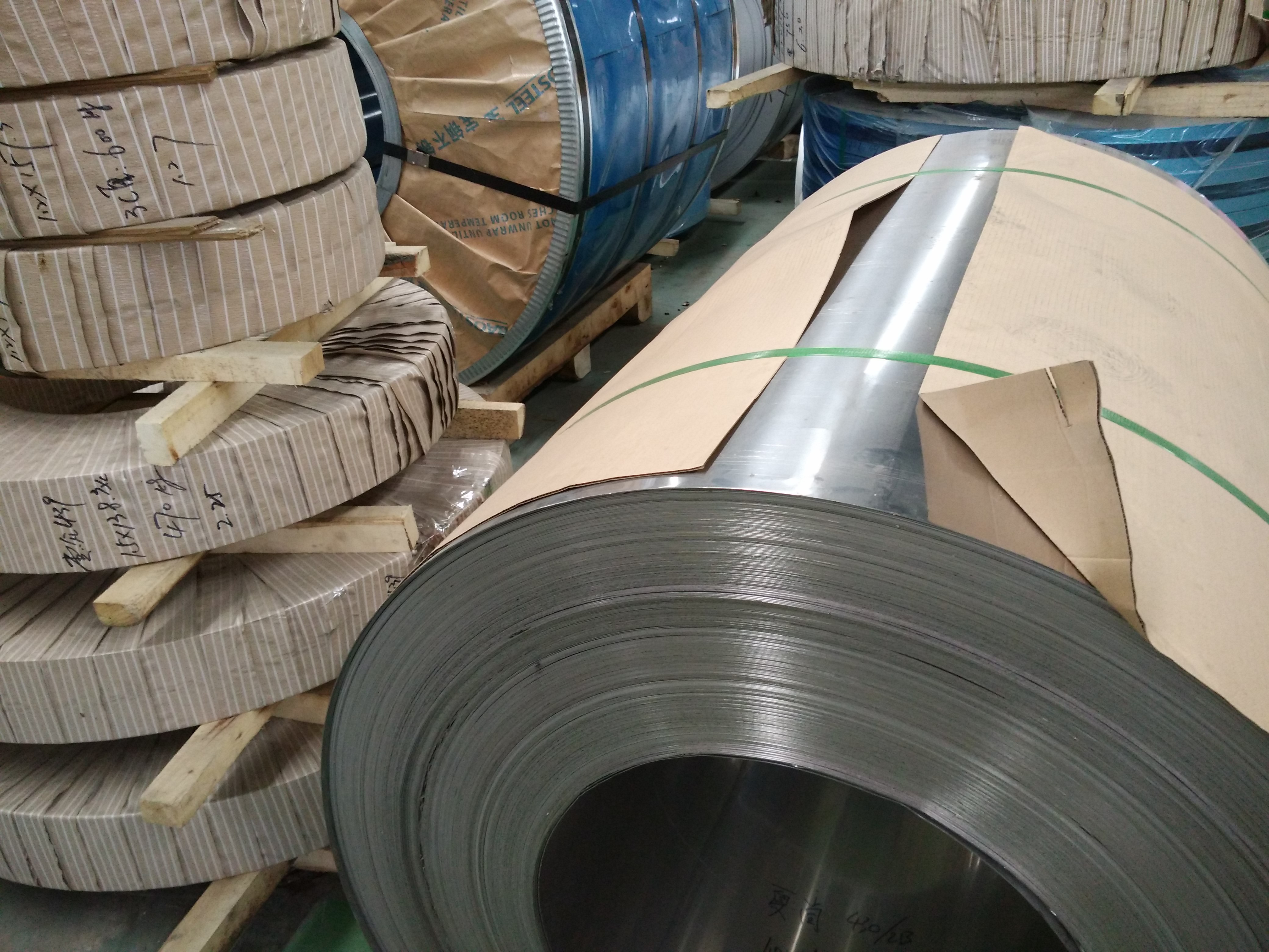 Stainless Steel 441 Coil AISI 441 Stainless Steel Coil 1.4509 Stainless Steel Strips 2D Finished For Exhaust Pipe