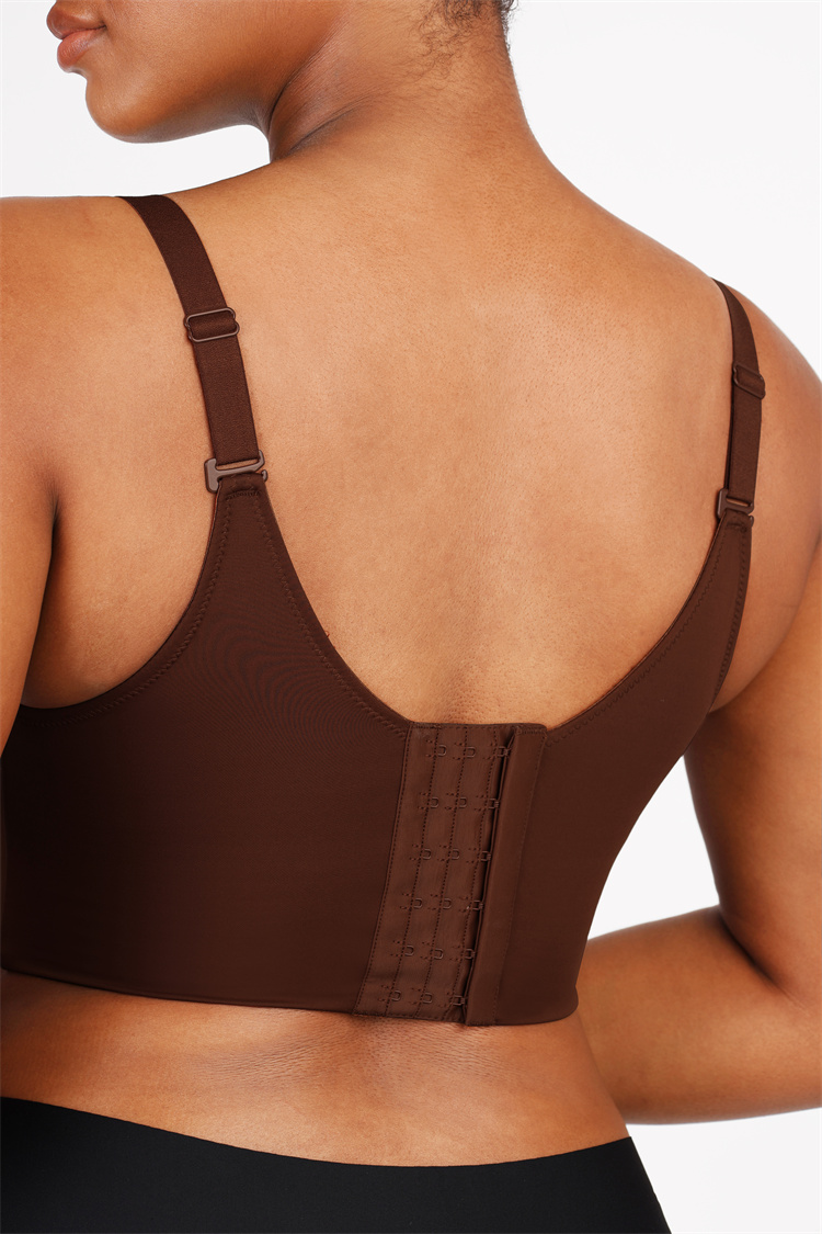 Underwire Supported Seamless Women's Body Fit Bra with Deep Cup and Invisible Push Up