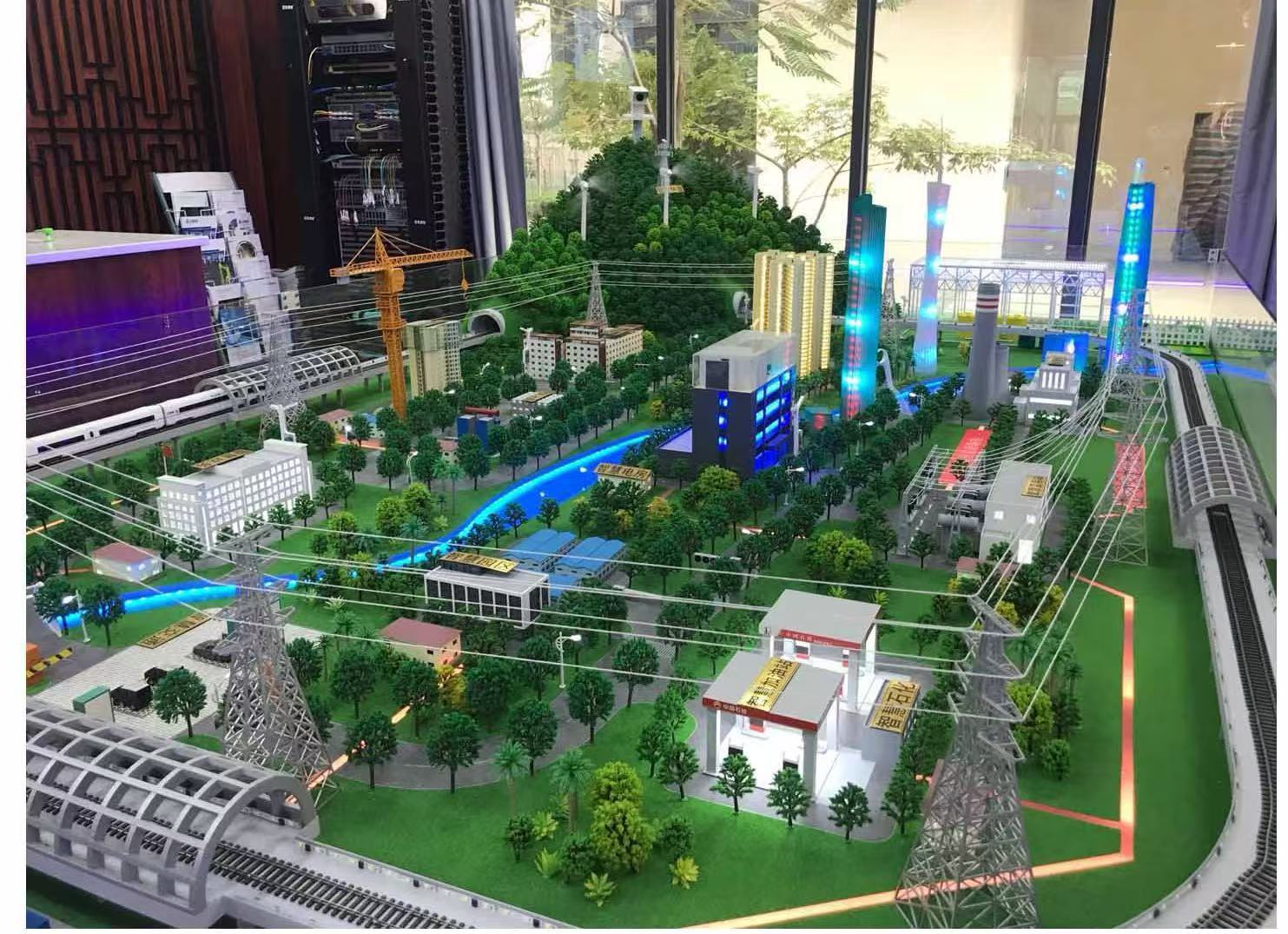 Residential Urban Model Architecture 1:100 Scale Model With Parks Roads Water Features