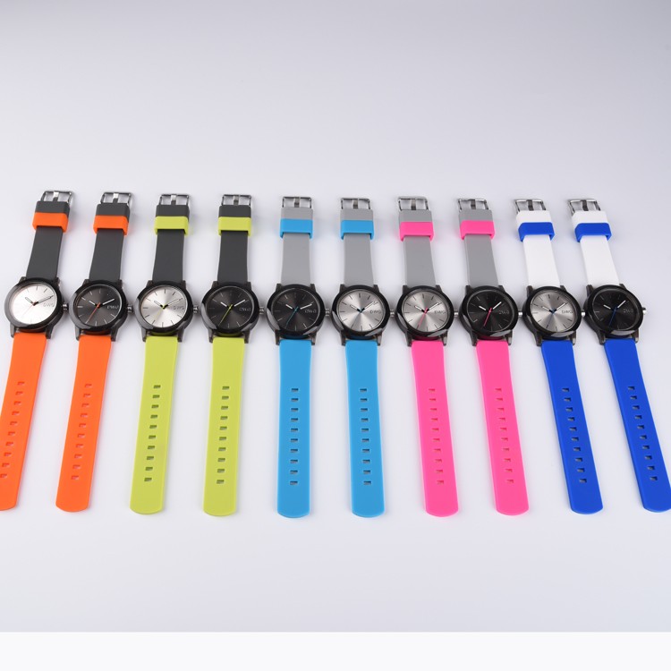 Quick Delivery Silicone Sports Watch , Stainless Steel Back Cover Quartz Watches