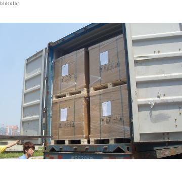 High Reliability Sharp Solar Panels , Waterproof Solar Energy Panels