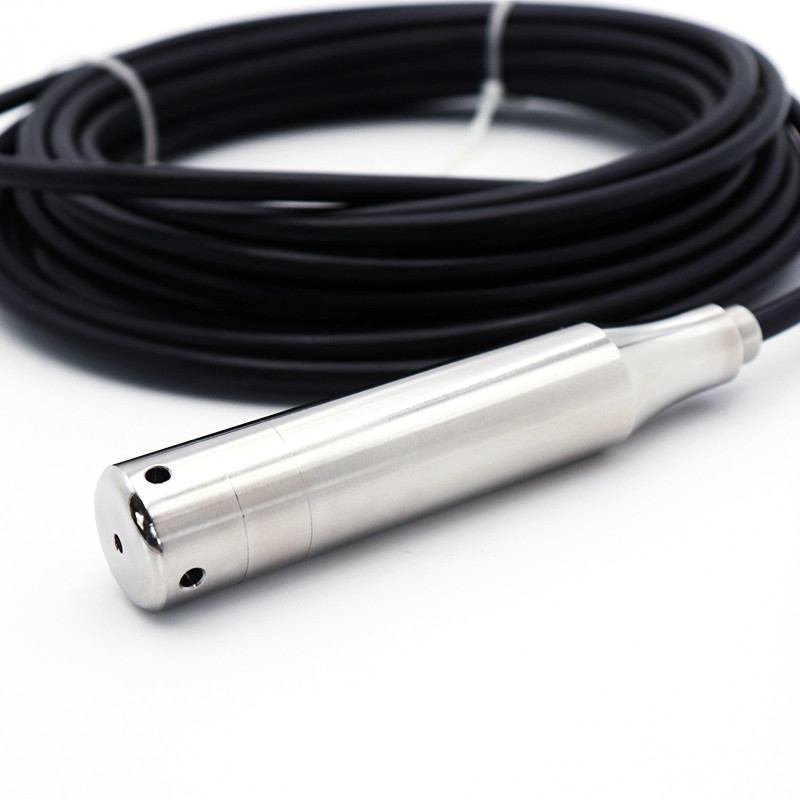 SS304 Housing RS485 Submersible Level Sensor Transmitters