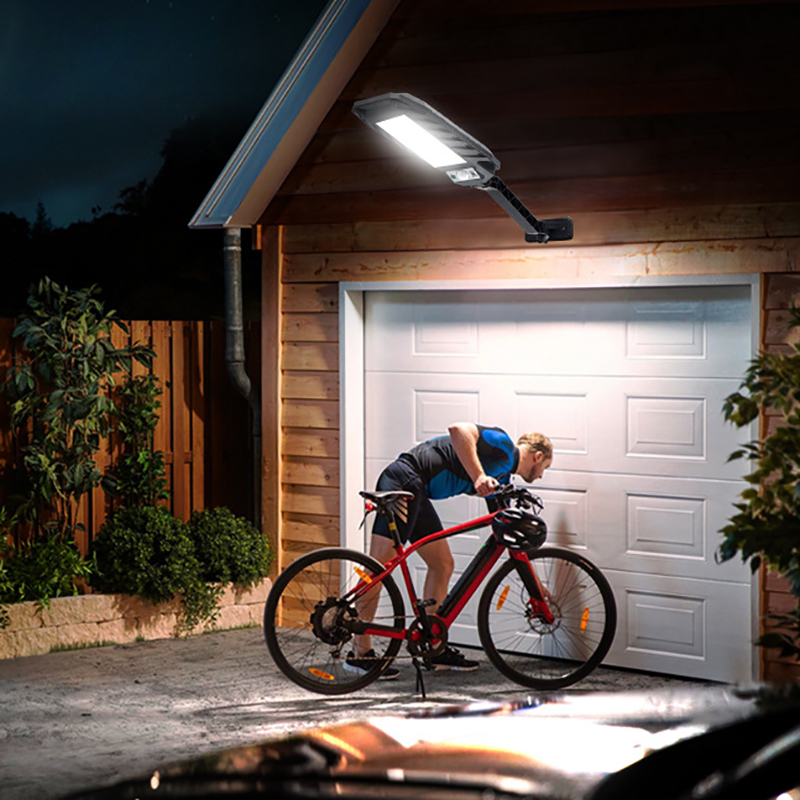6000-7000K 450LM Solar Pir Security Light With Motion Sensor Remote Control