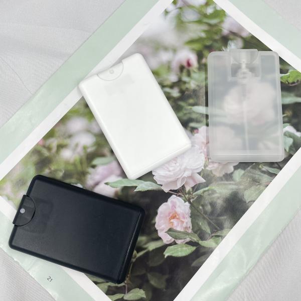20ml Empty Plastic Spray Bottle PP Credit Card Sprayer 0.06ML/T Customized Color