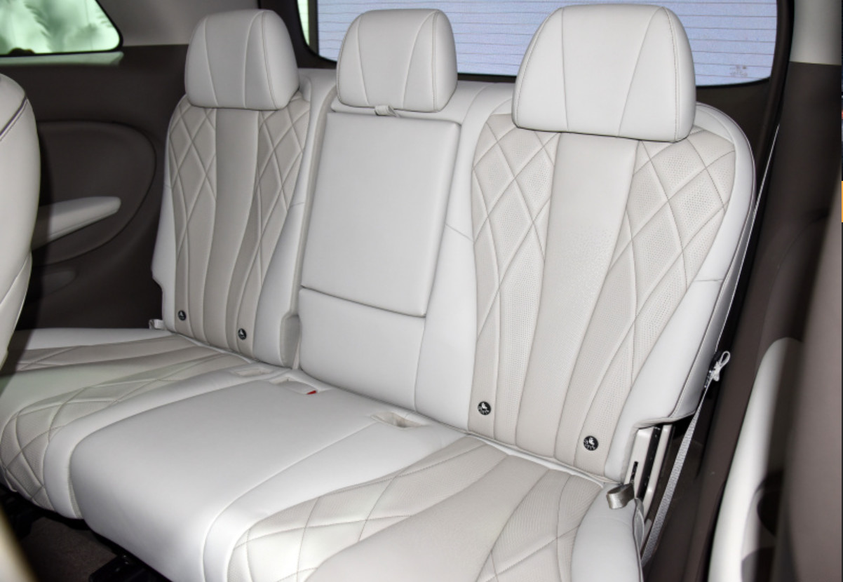 Denza D9 2022 DM-i 970 Four Wheel Drive Flagship Version 5 Door 7 seats Medium&Large MPV