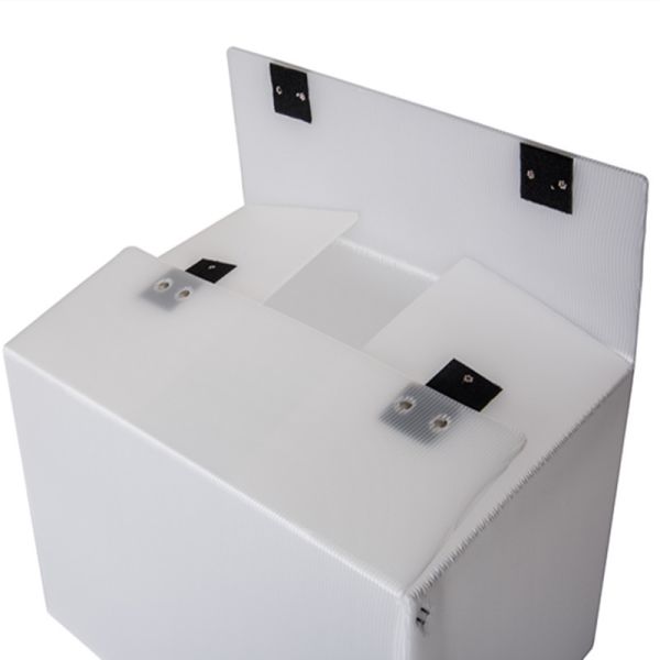 White Large Plastic Crates Recyclable Corrugated Plastic Totes High Sustainability