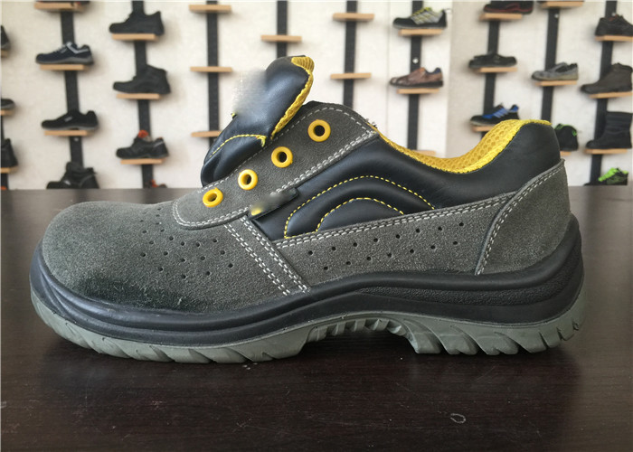 Metal Eyelet Trainer Safety Shoes / Non Slip Safety Shoes For Hiking People