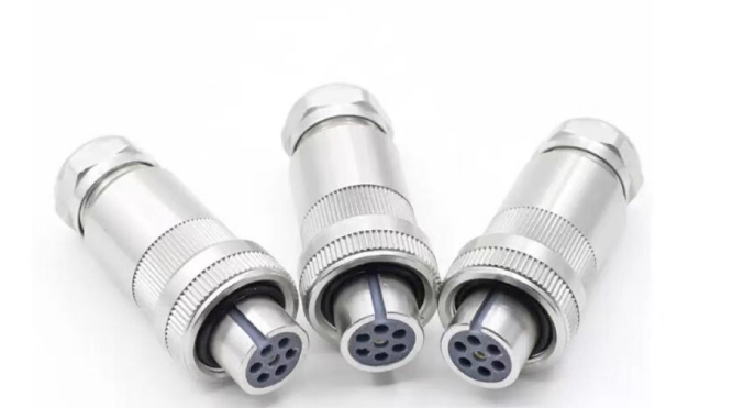 7-Pin 4-Pin Servo Motor Connector with 1000V Rating for Proportional Valve Applications