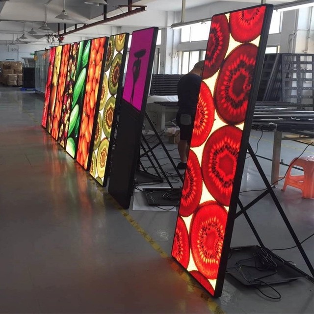 Aluminum Commercial LED Display with 1R1G1B Color Configuration and Aluminum Panel Material