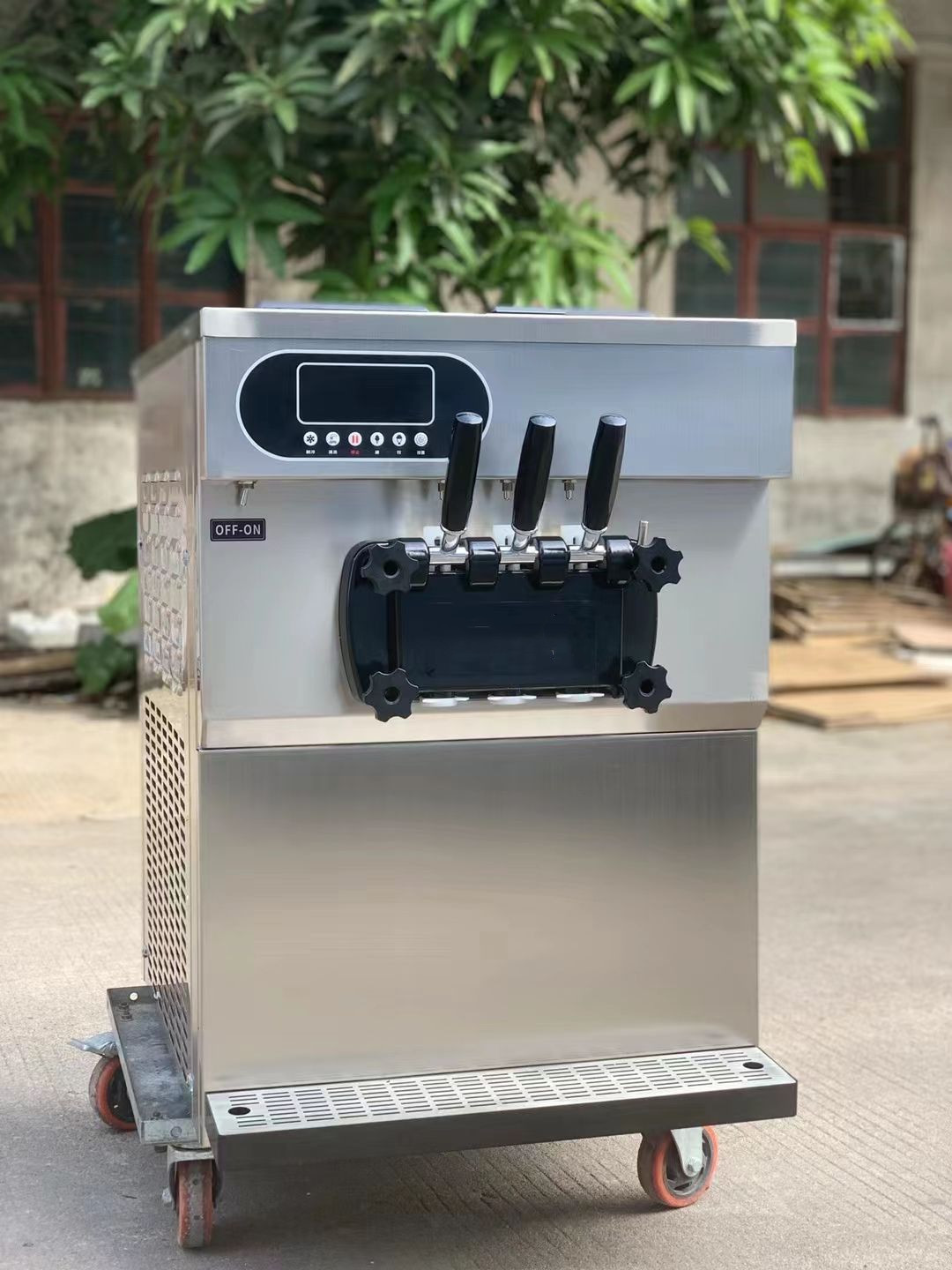 Automatic Commercial Snack Making Machinery Food Production Equipment 220v 2000W