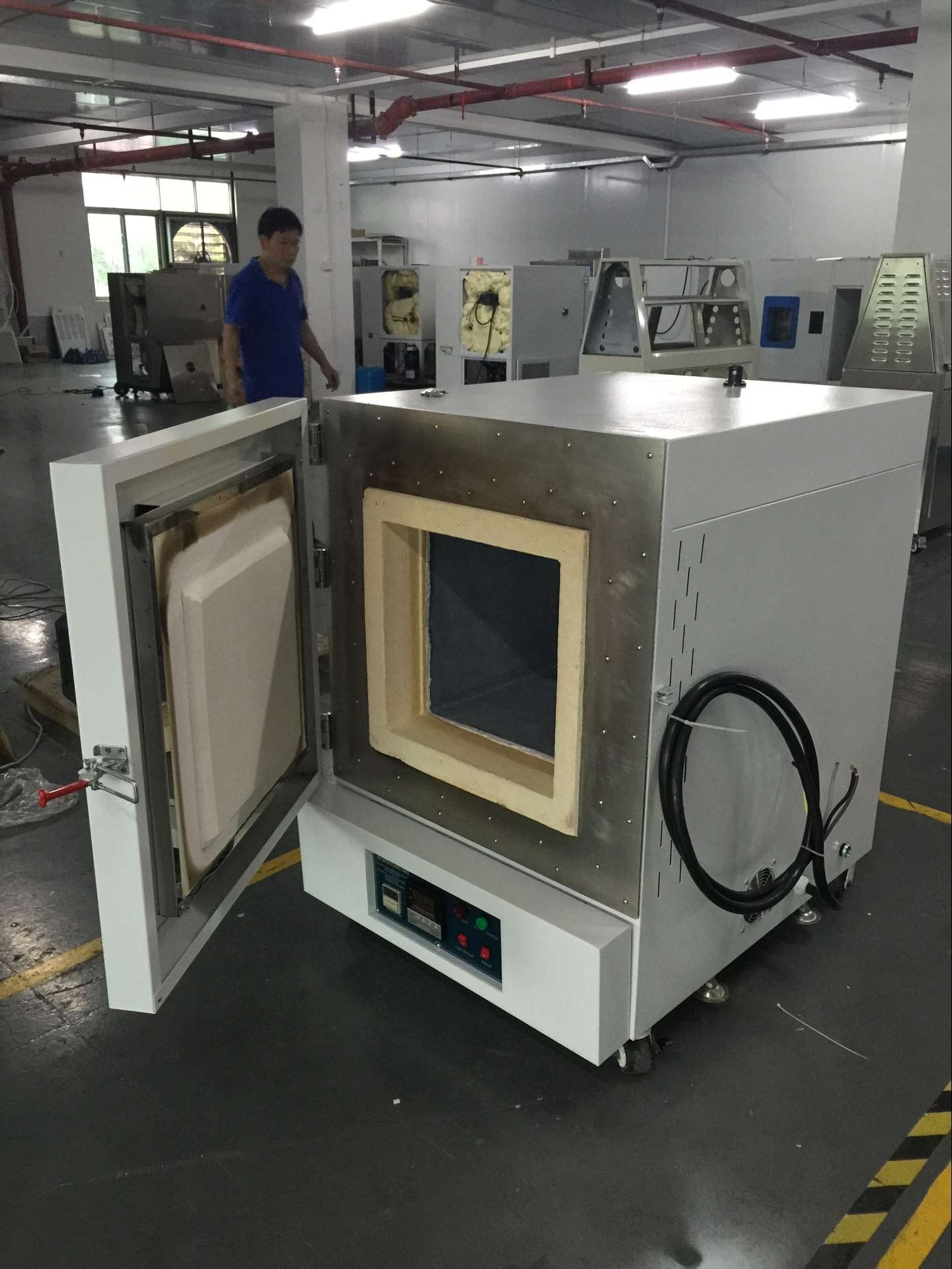 SECC Steel 1200 degree High Temperature 16L Ceramic Muffle Furnace Oven