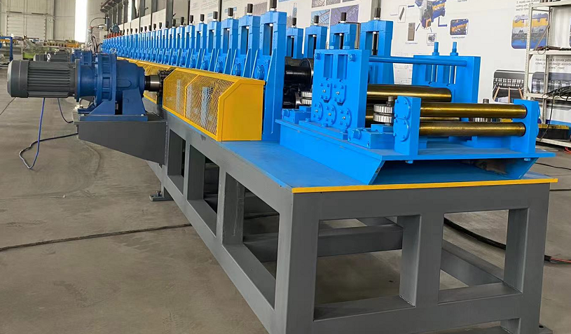 P beam rolling machine