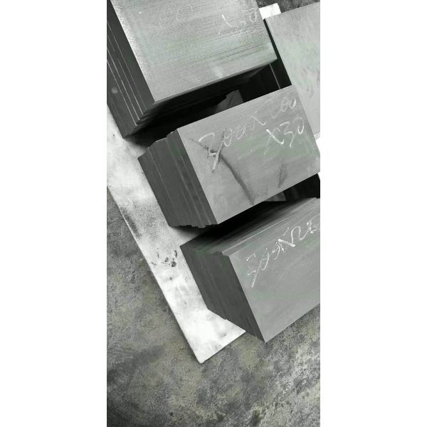 Customizable Graphite Block for Diamond Toolings Bulk Density 1.85 and Made