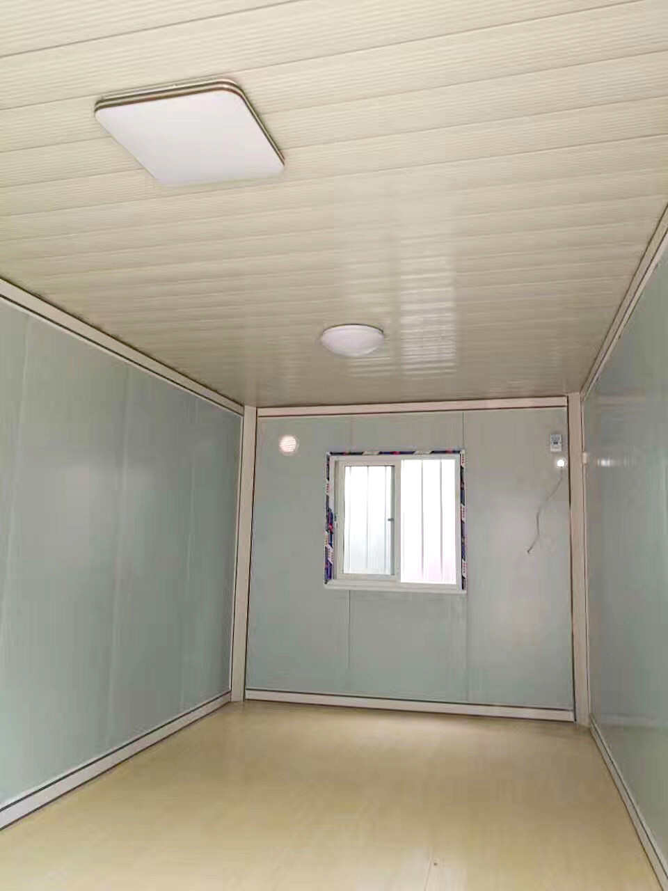 Multi-functional demountable Small Cheap Tiny Home Prefab House Cottages Container House Office Dormitory Manufacturer