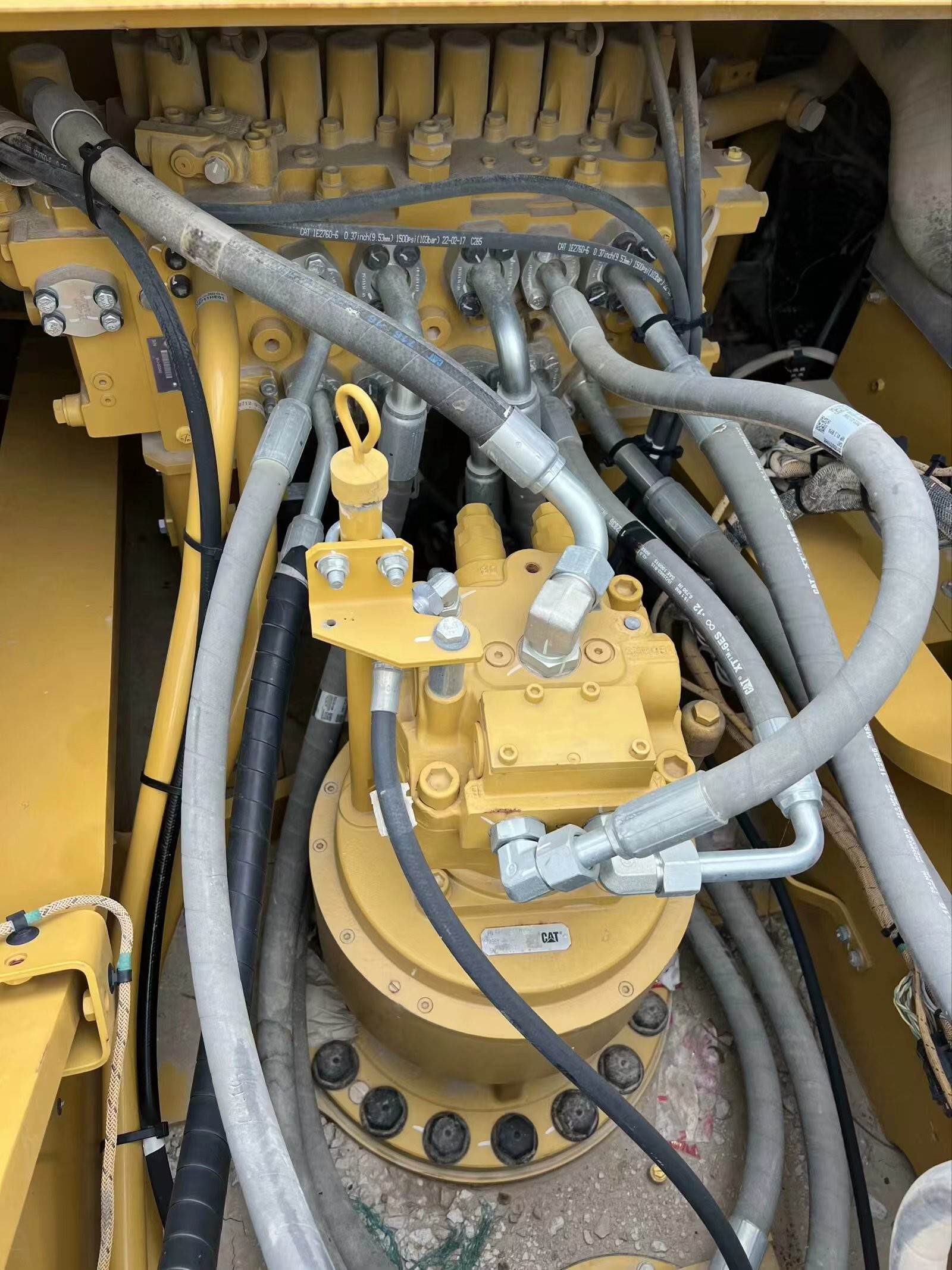 Track type second-hand CAT 330GC excavator, produced in China, American brand