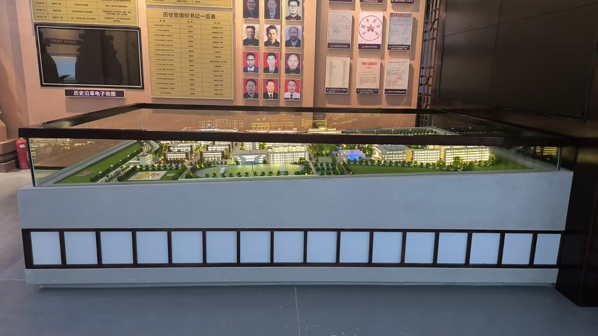 High School Campus Model School Scale Model 1:100 With Scenic Landscaping