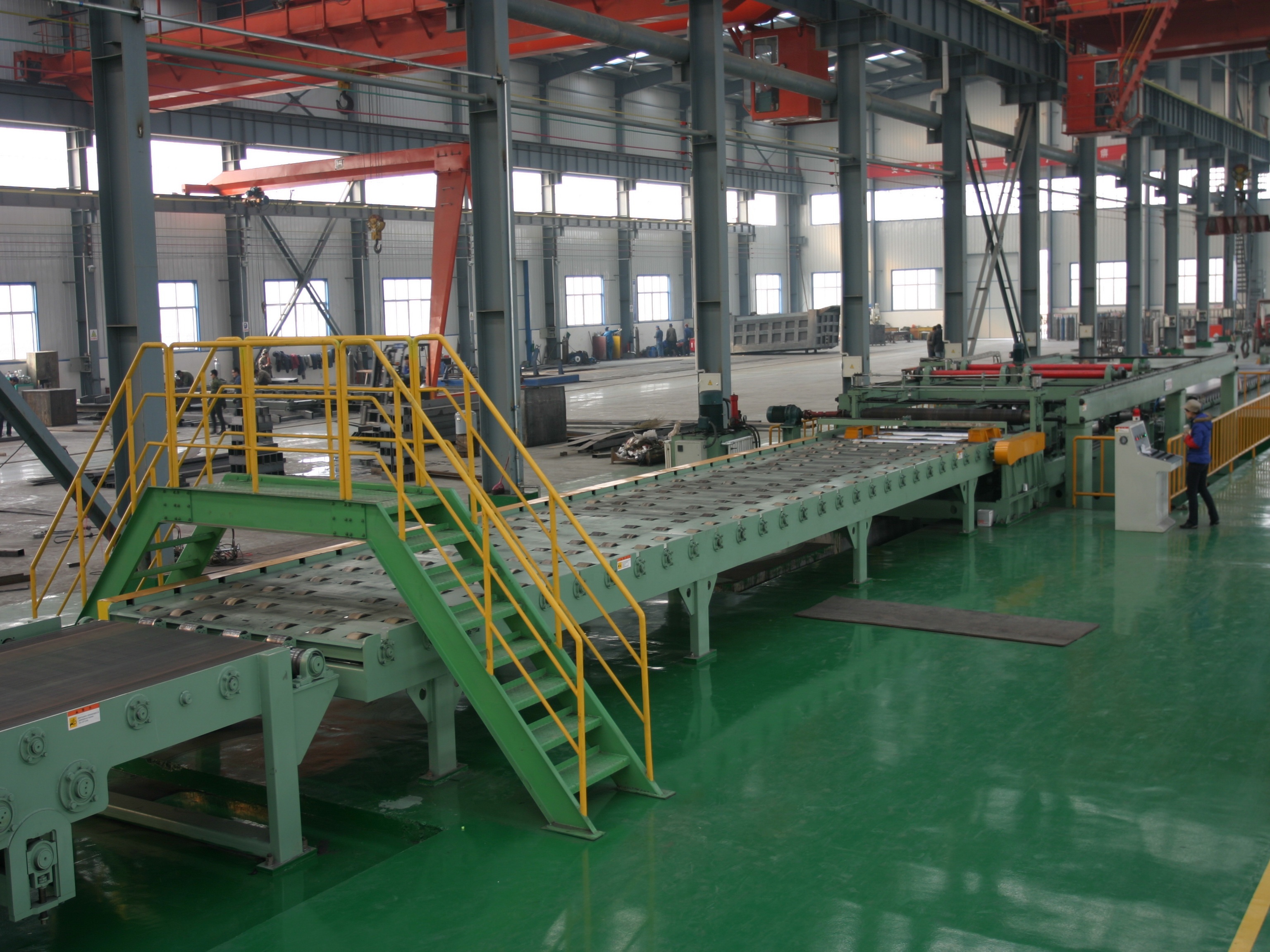 Construction Works Metal Coil Uncoiling and Leveling Production Line with PLC Control