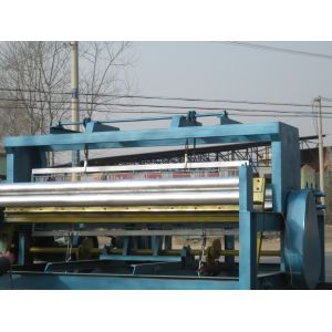 China Semi-automatic Crimped wire mesh weaving machine on sale