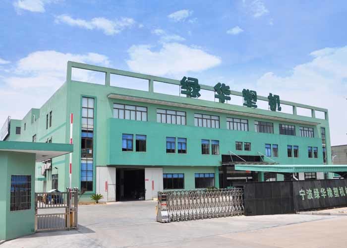 Single Stage PP Plastic Recycling Machine / Plastic Recycling Extruder Machine