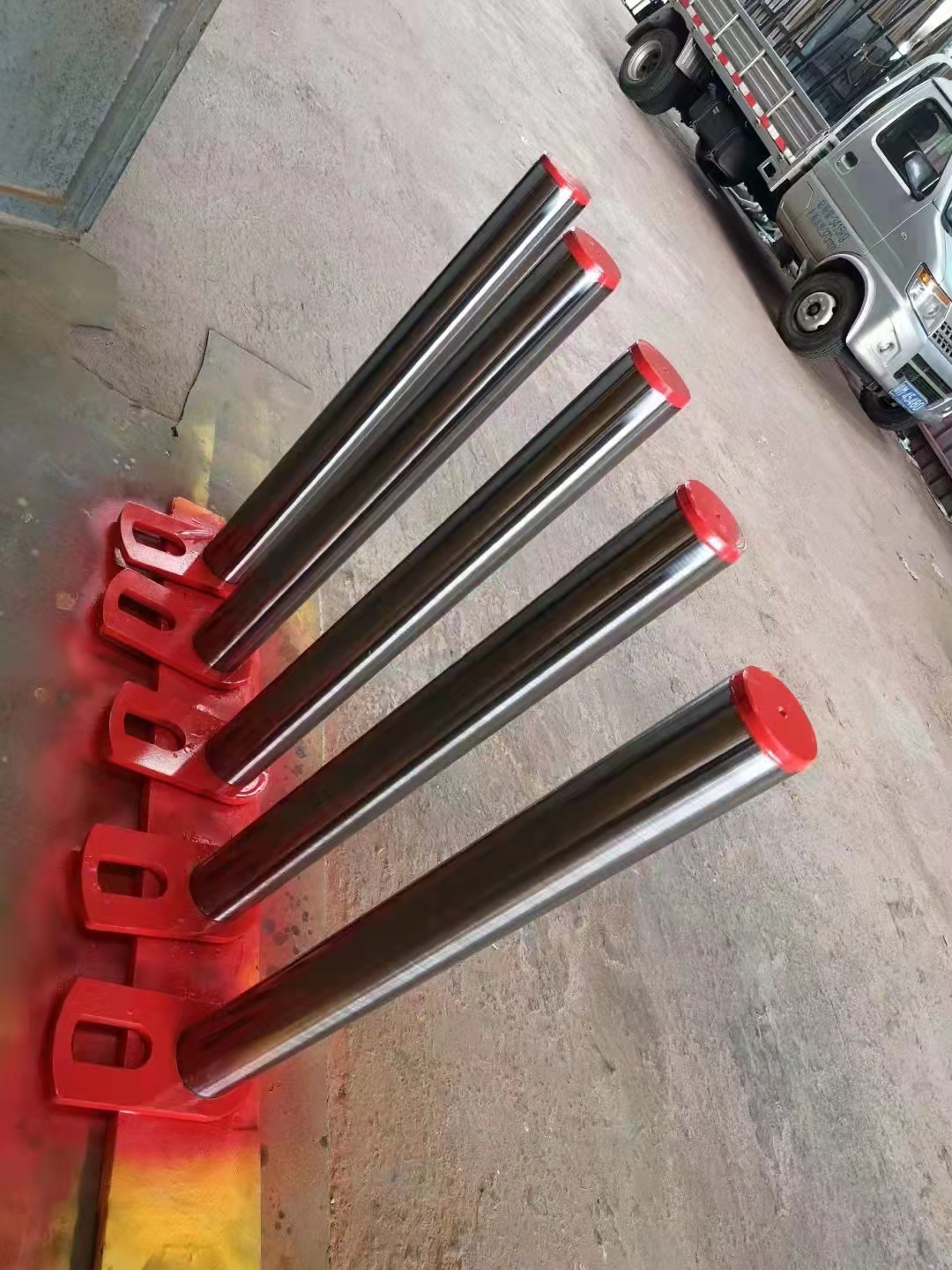 70-80Ton Excavator OEM Length Attachment Suitable for All Brand Excavator Bucket Pins with Factory Price