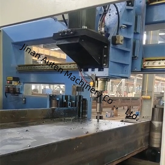 Three-Spindle BT40 CNC Beam Drilling Marking And Shearing Machine Beam Length 2000~13000mm